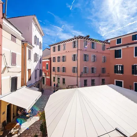 Apartment Rogic Rovinj Exterior photo