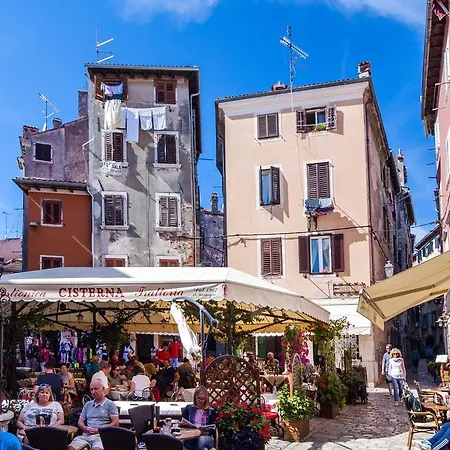 Apartment Rogic Rovinj Exterior photo
