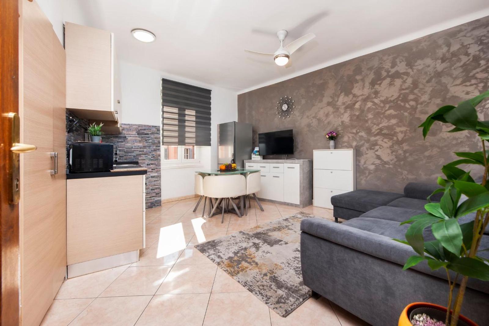 Rogic Apartment Rovinj